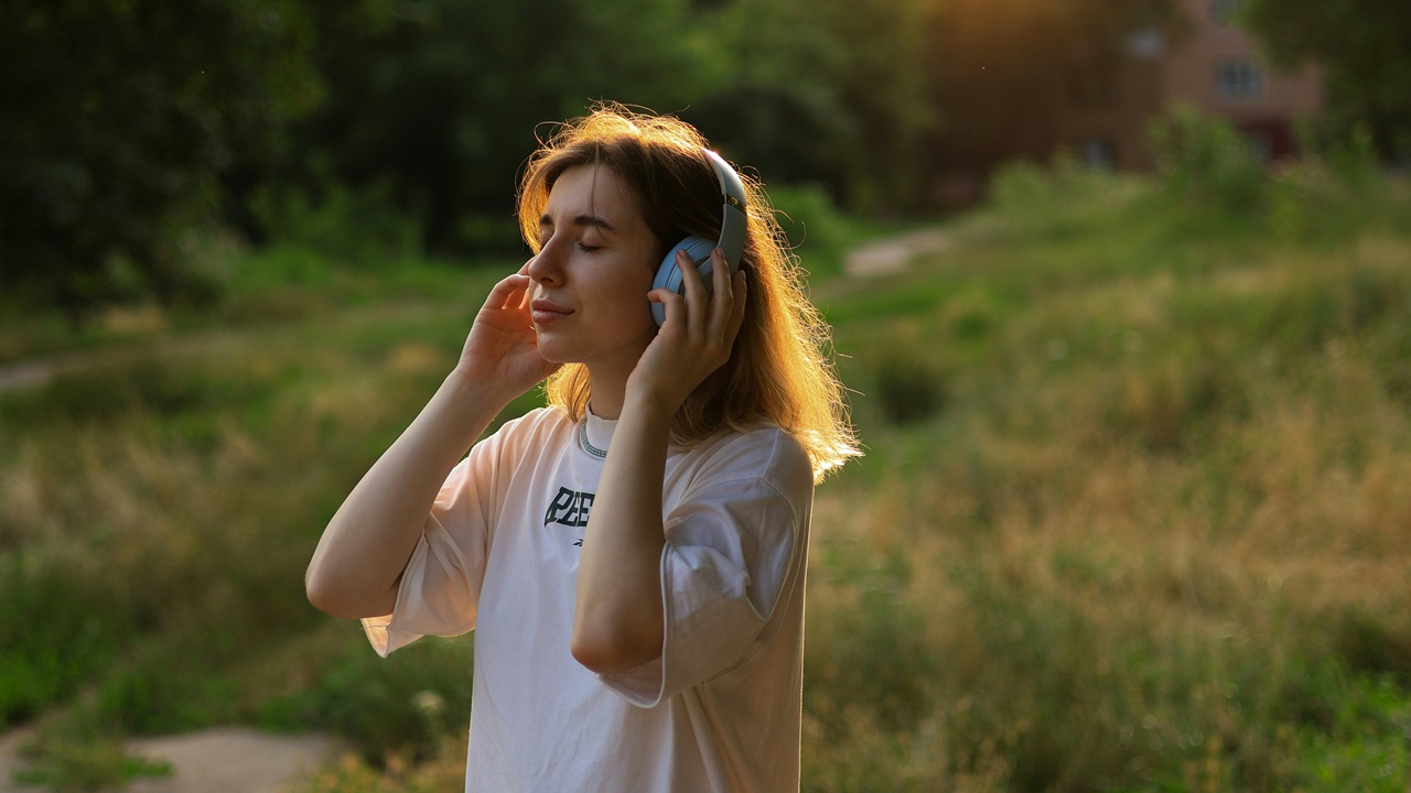 What Is the Headphones Driver and How Does It Affect Audio Quality