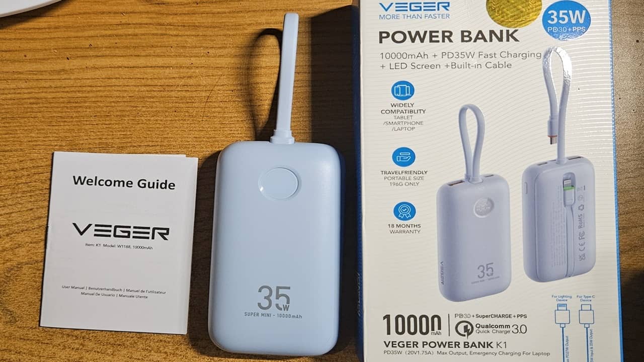 Veger K1 Power Bank with box.