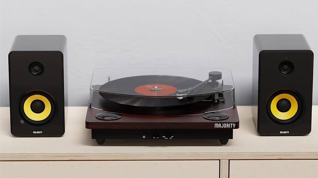 Listen to Old Music with a Majority Moto Bluetooth Turntable