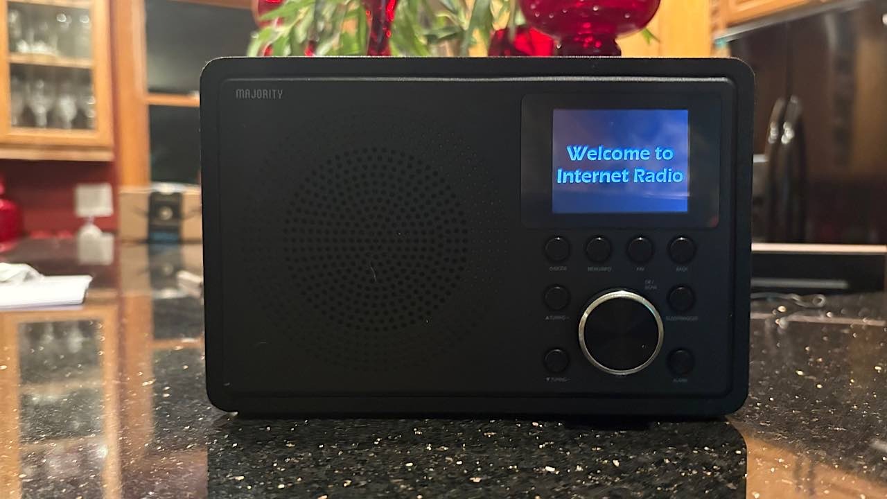 Is the Majority Touro the Internet Radio You’ve Been Looking For?