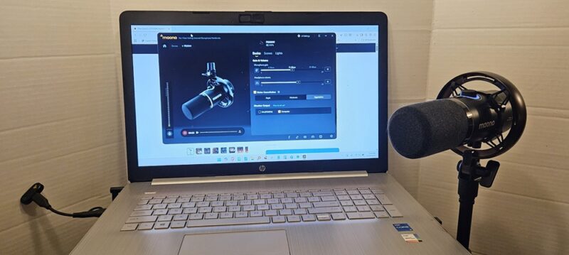 Maono Pd200w Hybrid Mic Creators Dream Desktop