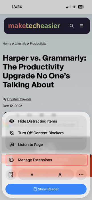 Tapping "Manage extensions" option in Safari browser.